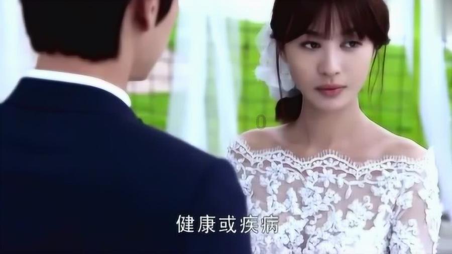 不久前的杭州残亚会上，一幕场景让无数网友泪目。  盲人运动