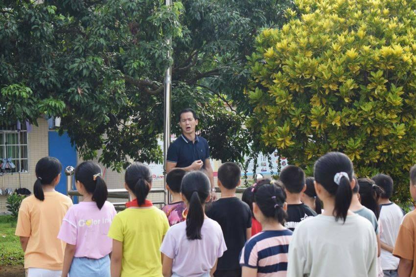 评“检”品“察”丨省人大代表——邹存兵<第5693期>