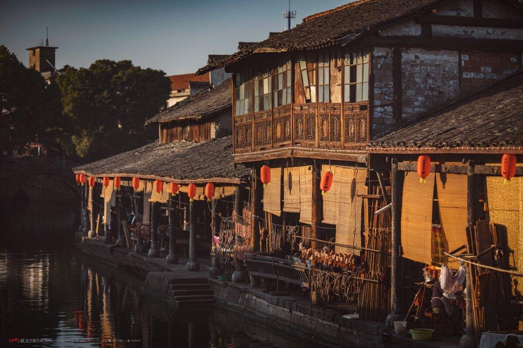 · 建设以投资者为本的资本市场——中国证监会副主席王建军接受媒体采访