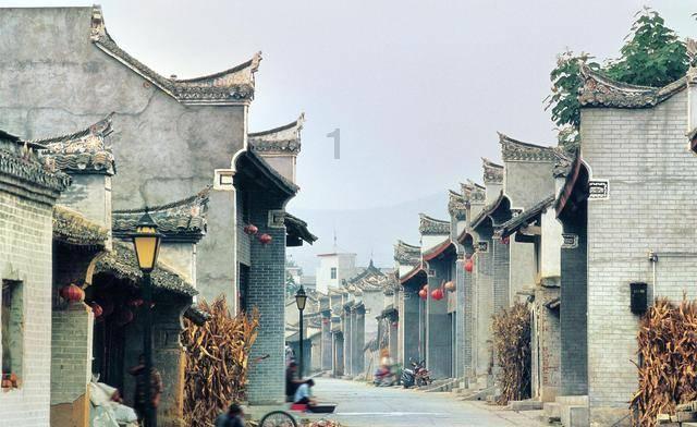 年夜饭大PK,“北方”和“南方”差距明显,你更愿意在哪过年?